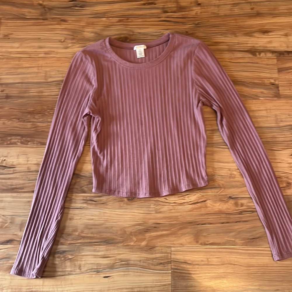 Bozzolo gutted long sleeve shirt, lightly worn, says size L but runs small